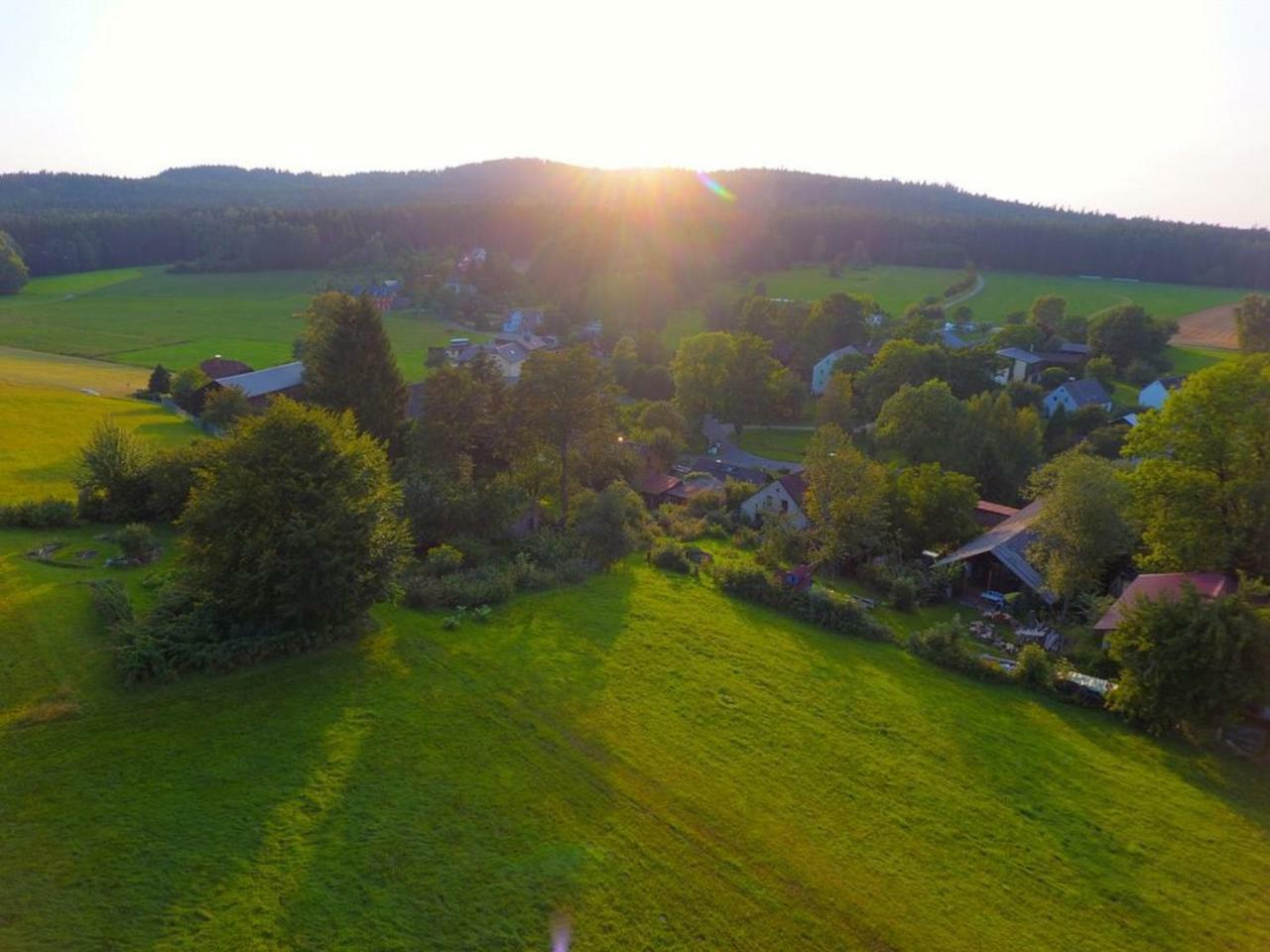 Idyll Im Gruenen Διαμέρισμα Bad Alexandersbad Εξωτερικό φωτογραφία