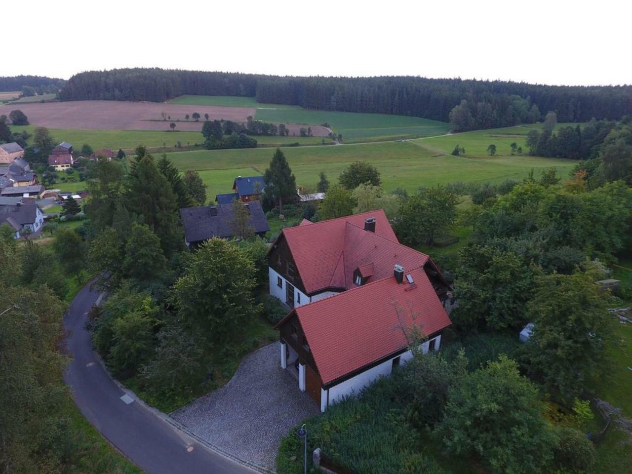 Idyll Im Gruenen Διαμέρισμα Bad Alexandersbad Εξωτερικό φωτογραφία